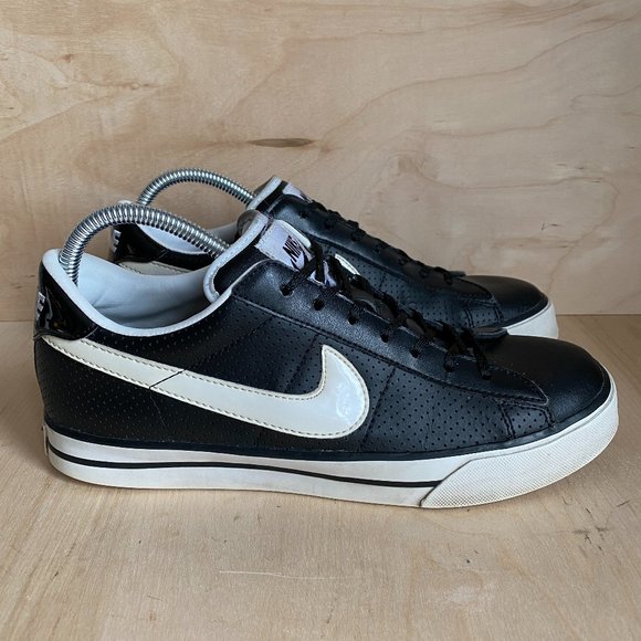 nike sweet classic low